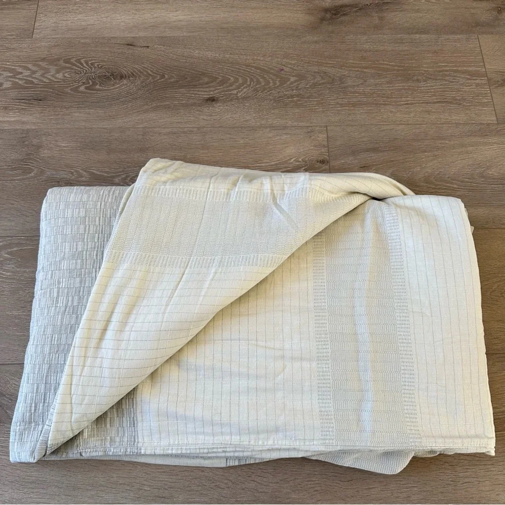 Calvin Klein 100% Cotton King Duvet Cover Neutral Color